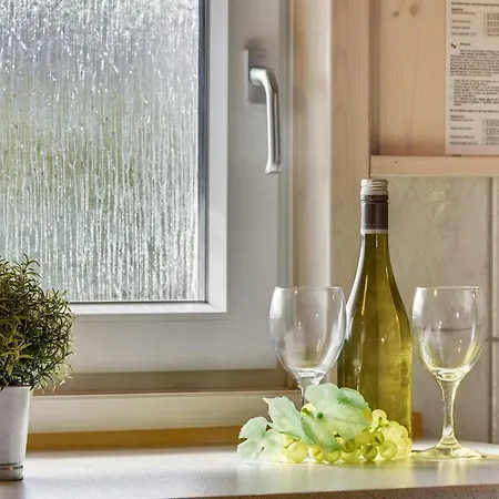 Apsolon - 150m From The Sea By Interhome Sjolund