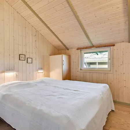 Apsolon - 150m From The Sea By Interhome Sjolund