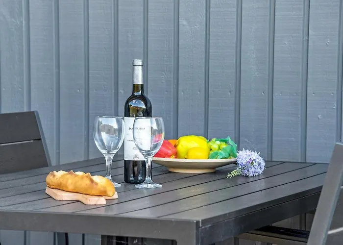 Apsolon - 150m From The Sea By Interhome Sjolund