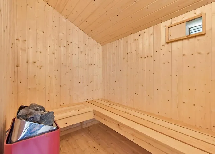 Apsolon - 150m From The Sea By Interhome